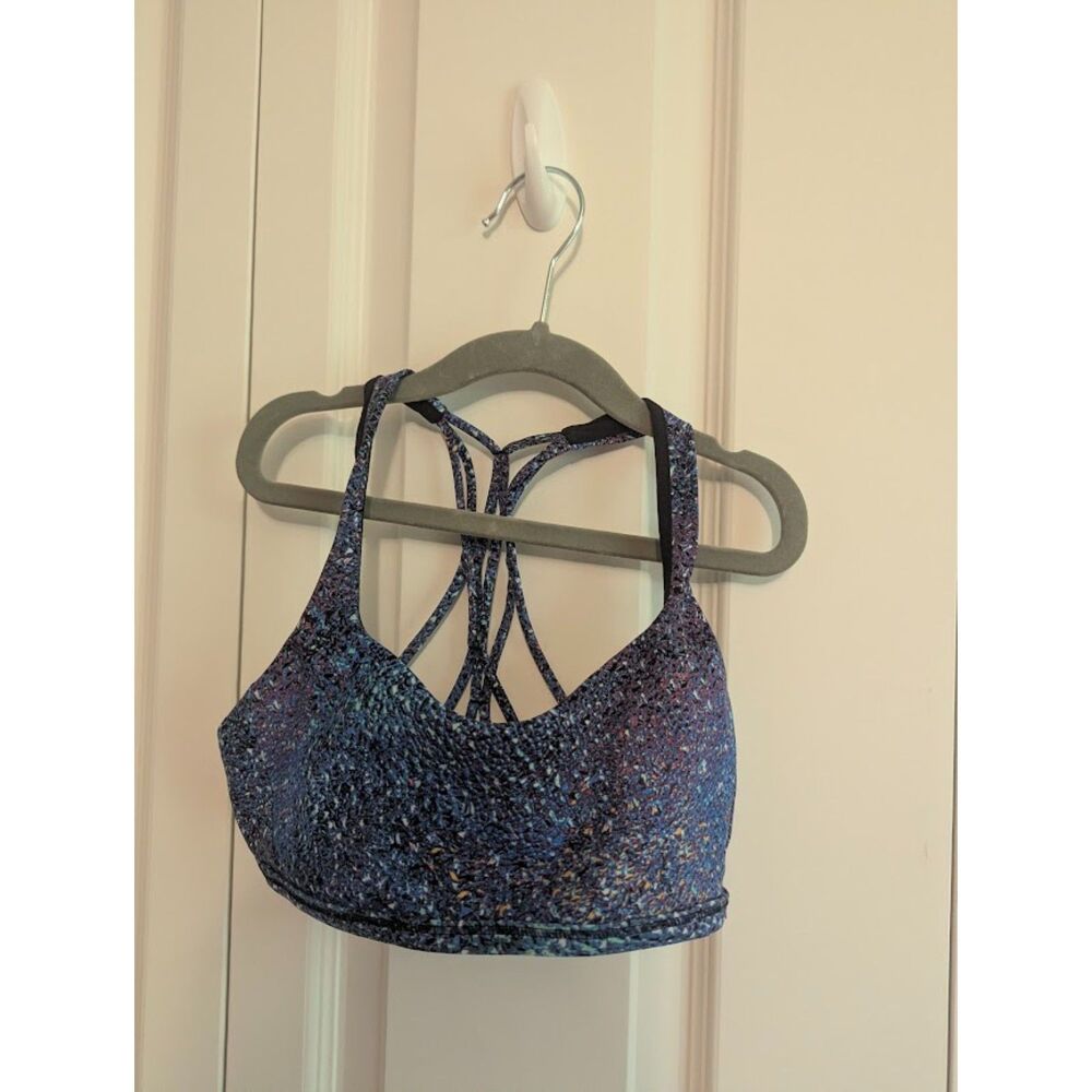 Lululemon Free To Be Zen Bra Strive Multi Blue sz 2